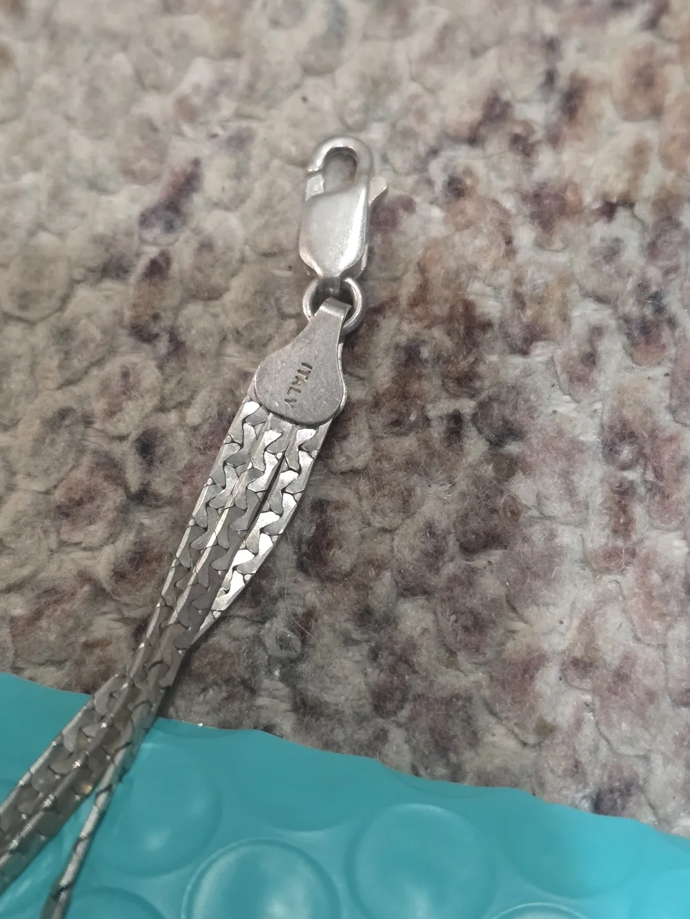 Silver Women's Chain Necklace - Unbranded